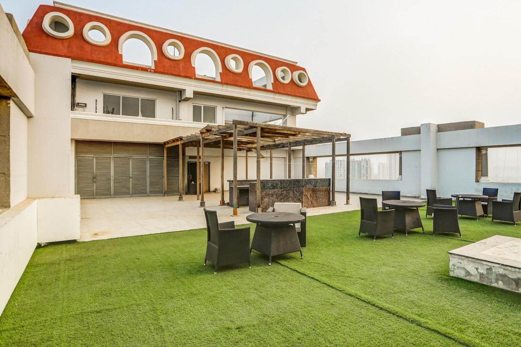 Collection O Limewood Stay Gurgaon Exterior photo